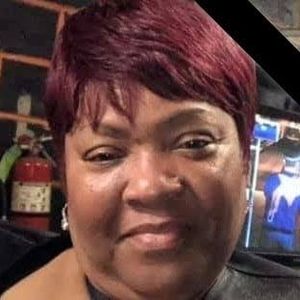 Meet your Posher, Debra